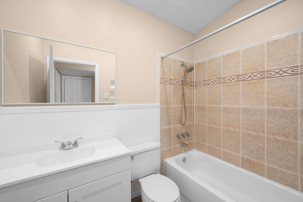 RIVER PARK-UNIT 2- BLK 14 LOT 2 (MAP 34/22N) (OR 3 - Residential