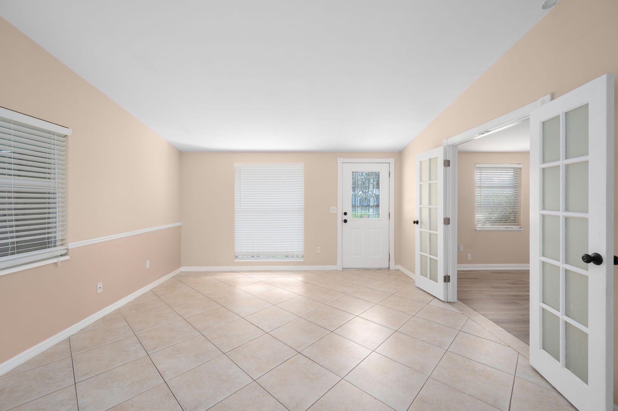 RIVER PARK-UNIT 2- BLK 14 - Residential