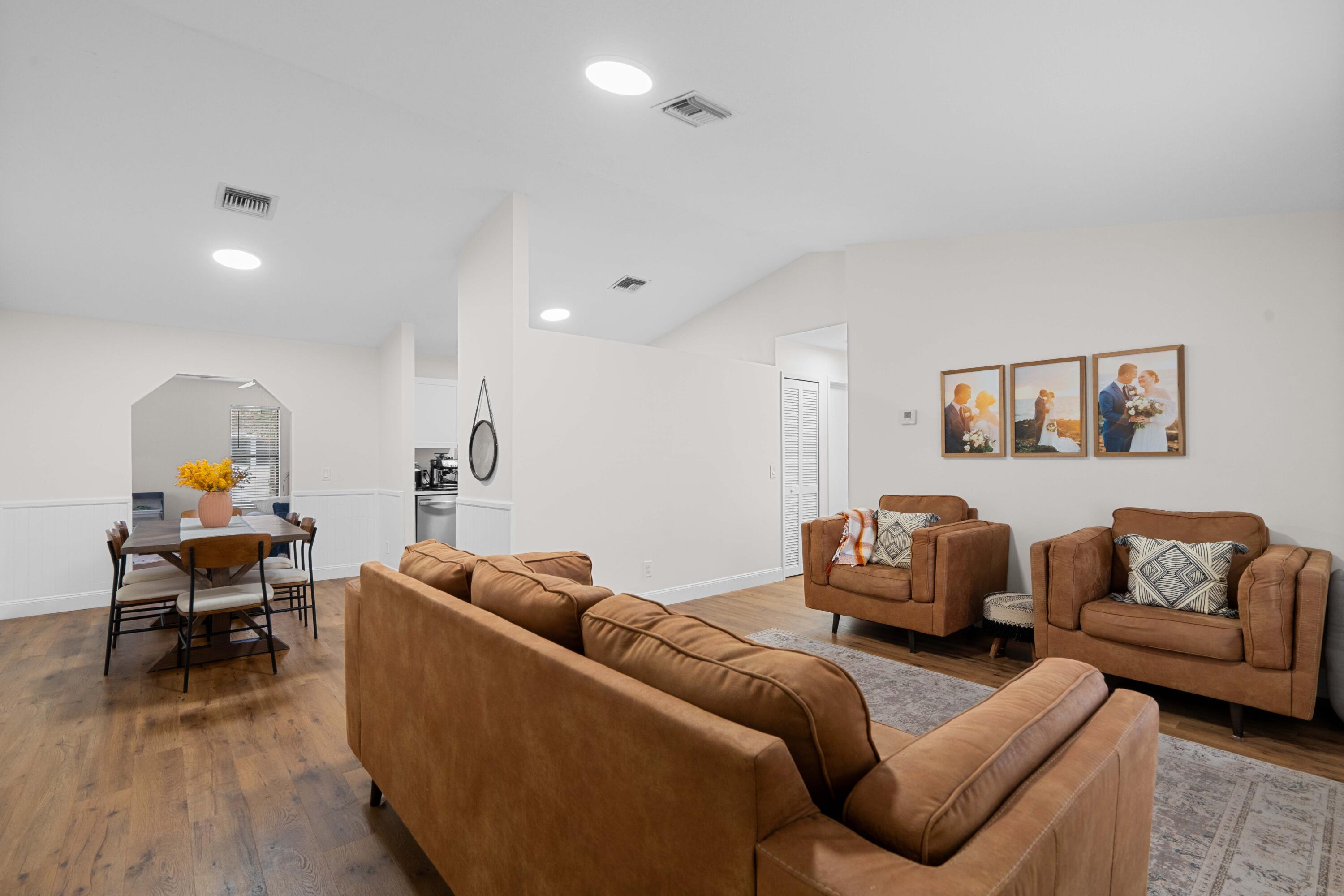 SEBASTIAN HIGHLANDS UNIT 11 - Residential