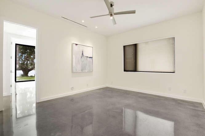 HIBISCUS LAKE EST - Residential