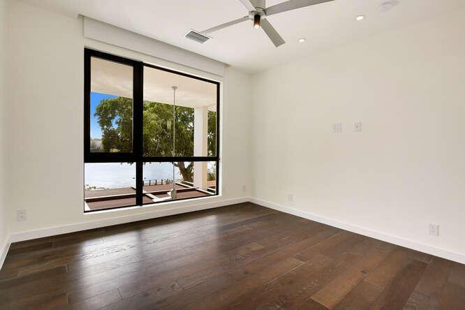 HIBISCUS LAKE EST - Residential