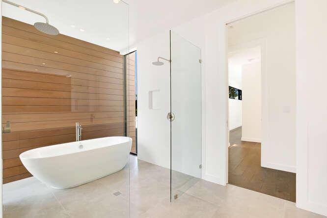 HIBISCUS LAKE EST - Residential