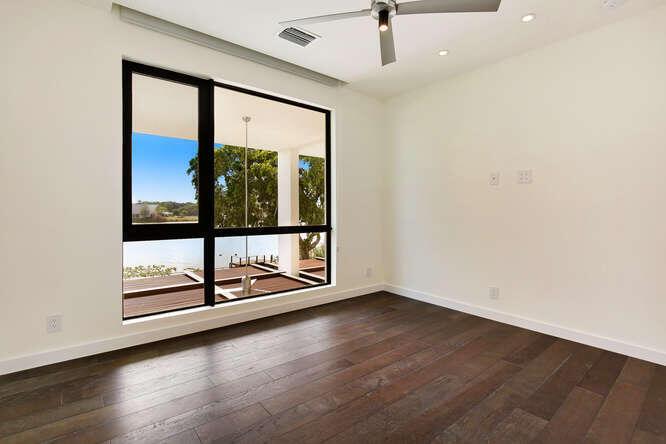 HIBISCUS LAKE EST - Residential