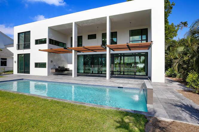 HIBISCUS LAKE EST - Residential