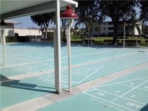 LAKE CLARKE GARDENS CONDO 5 - Residential