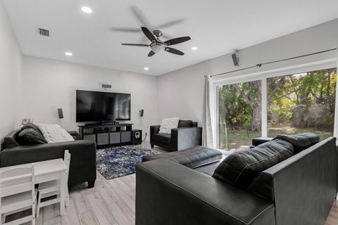 Single Family Residence in Coral Springs FL 3940 Wild Lime Ln Ln 9.jpg