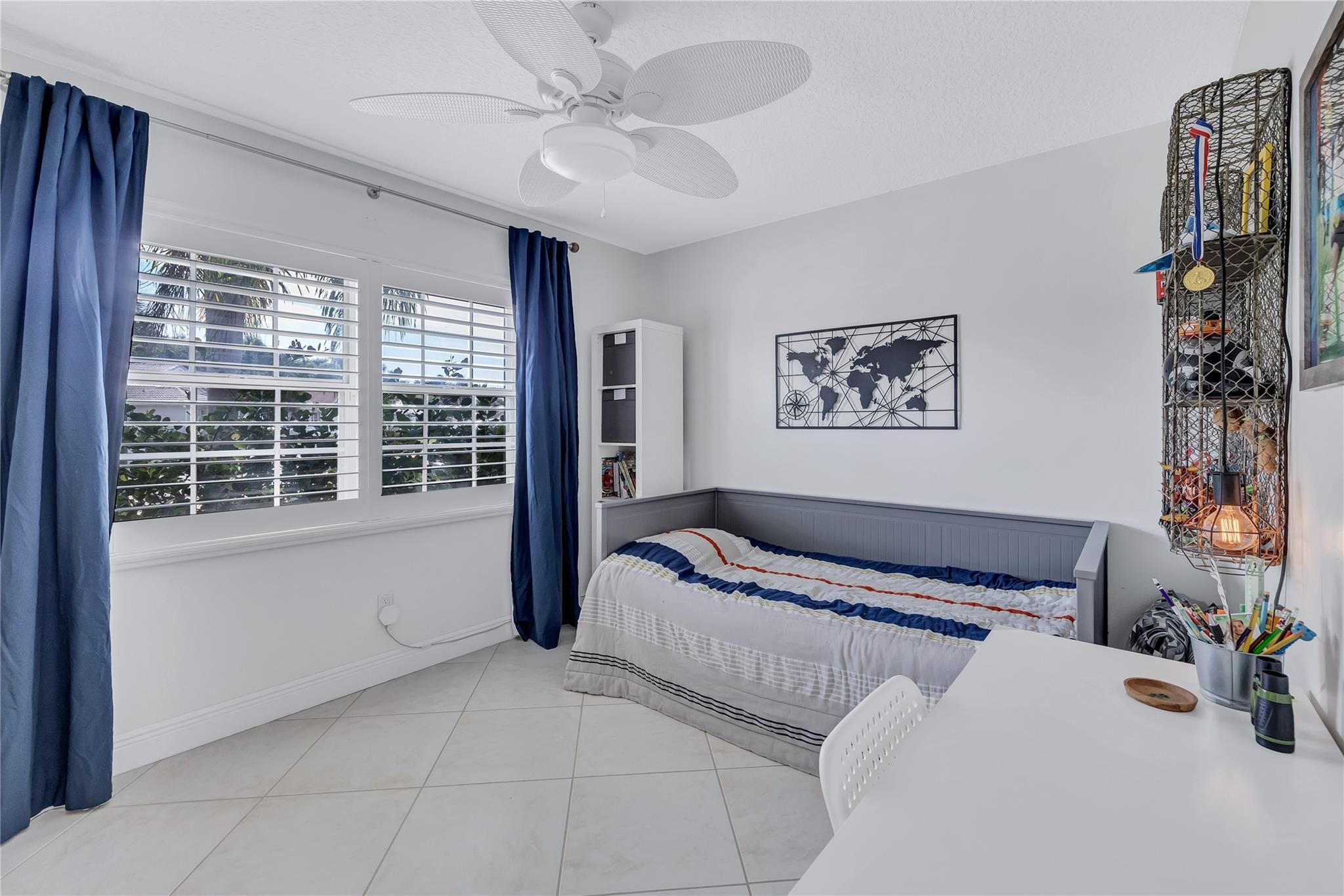 BOCA LANDINGS - Residential