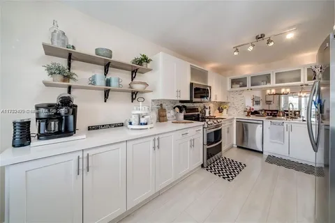 2560 NW 103rd Ave Unit 406, Sunrise, FL MLS: F10494054