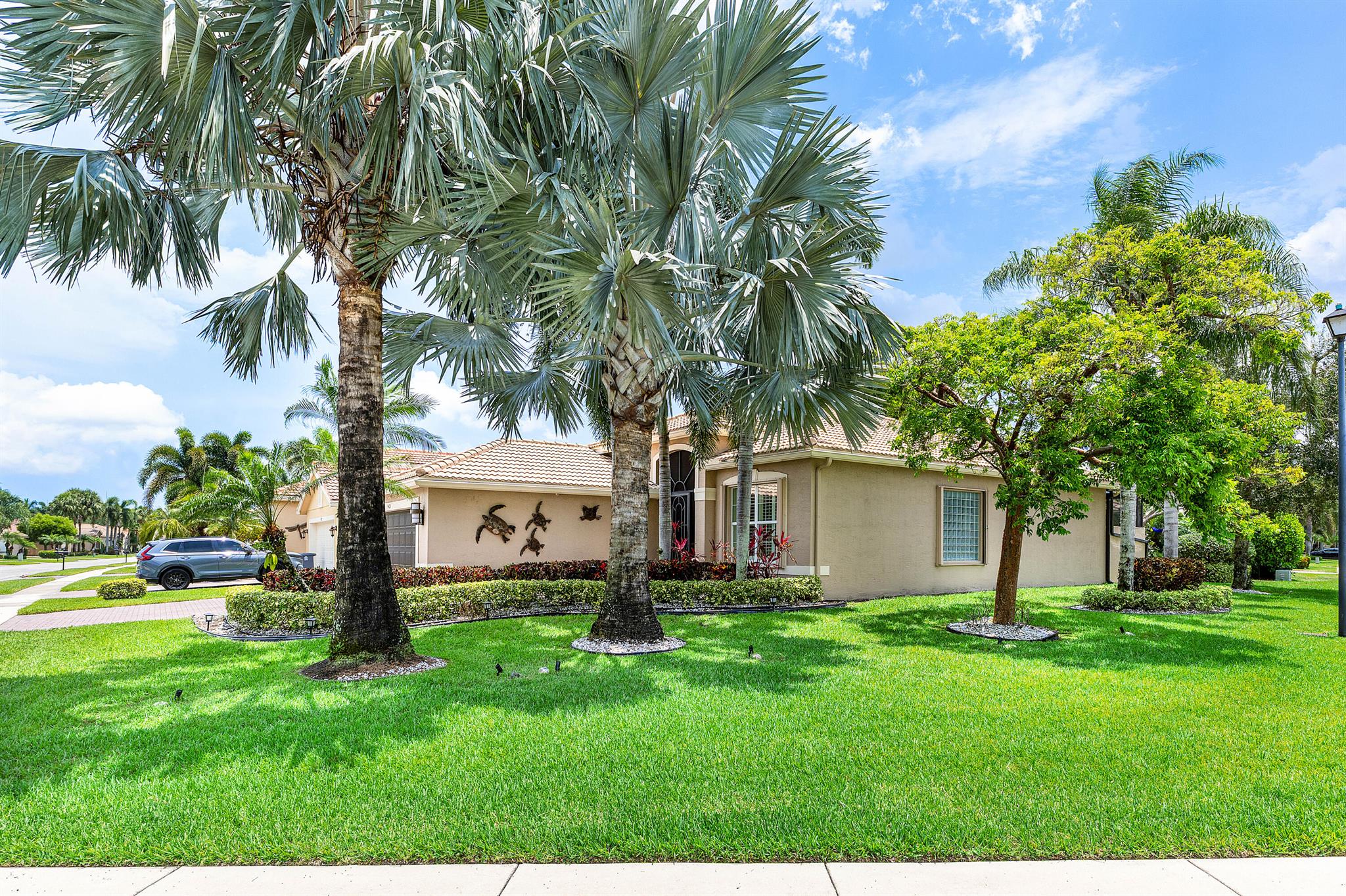 9428 Ivory Isle Road