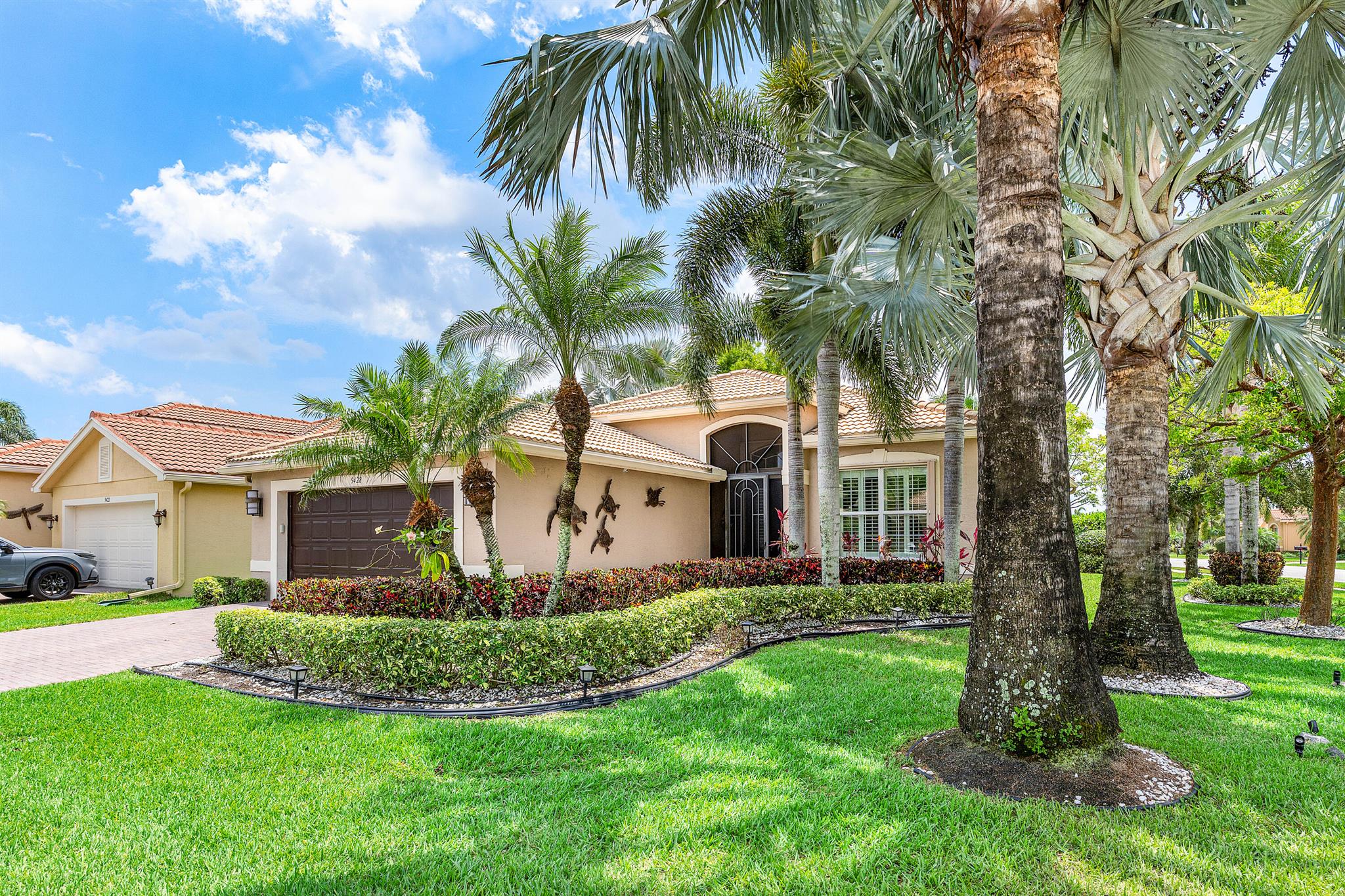 9428 Ivory Isle Road
