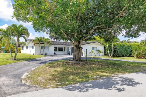 Tiny photo for 11821 NW 6th Court, Plantation, FL 33325 (MLS # B26037463)