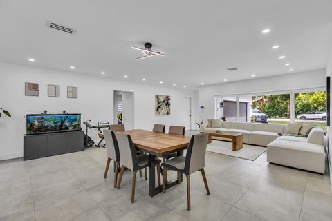 Tiny photo for 11821 NW 6th Court, Plantation, FL 33325 (MLS # B26037463)