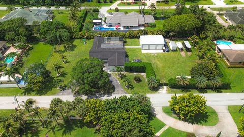 Tiny photo for 11821 NW 6th Court, Plantation, FL 33325 (MLS # B26037463)