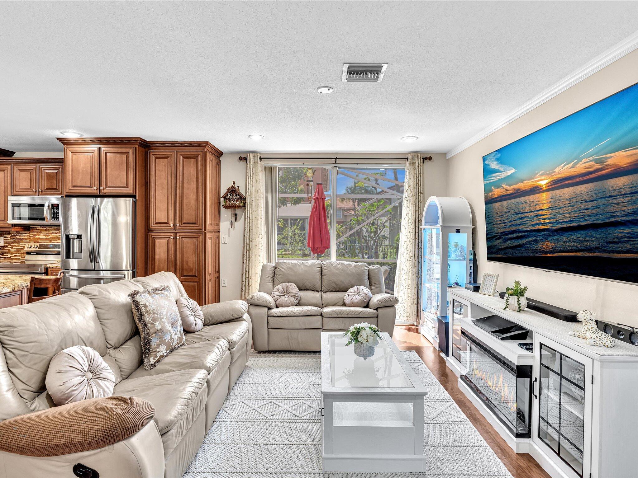 Summer Wind - Coral Ridge Drive Comm - Residential