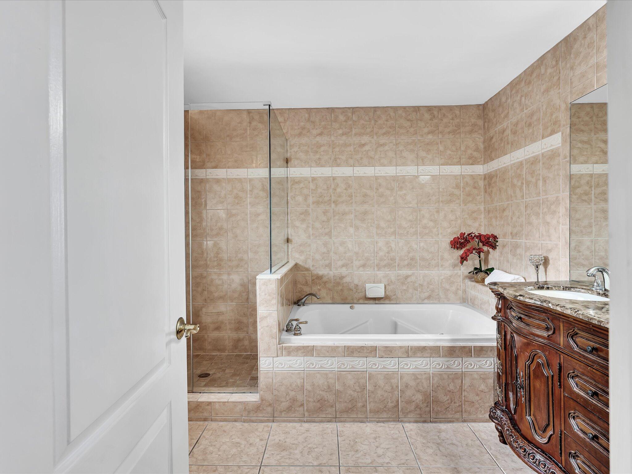 Summer Wind - Coral Ridge Drive Comm - Residential