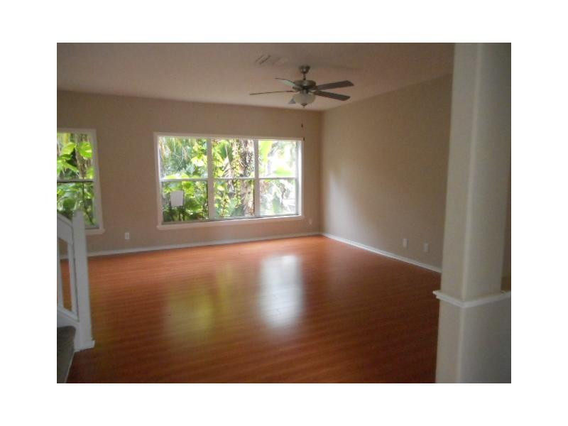 WOODSIDE ESTATES 127-10 B - Residential