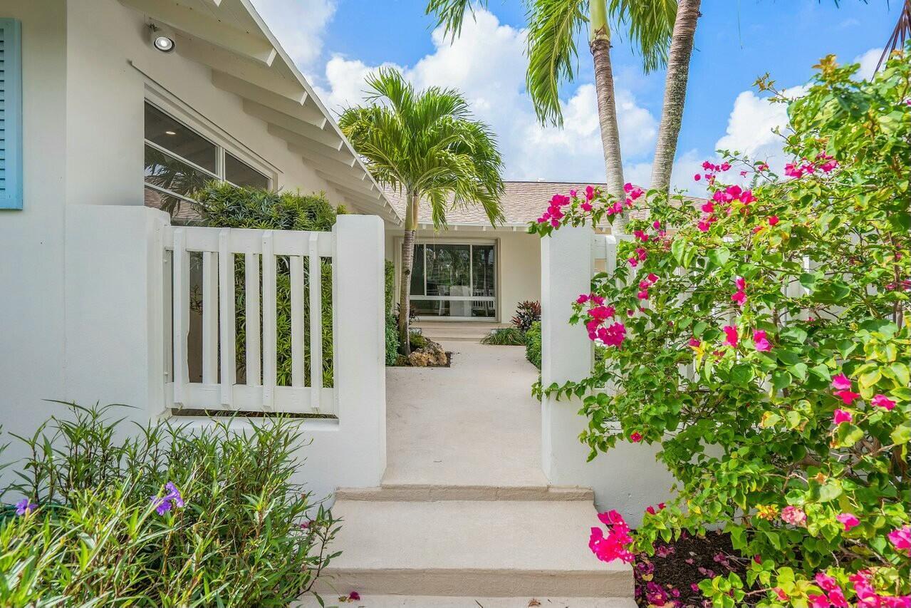 15 Harbour Drive N