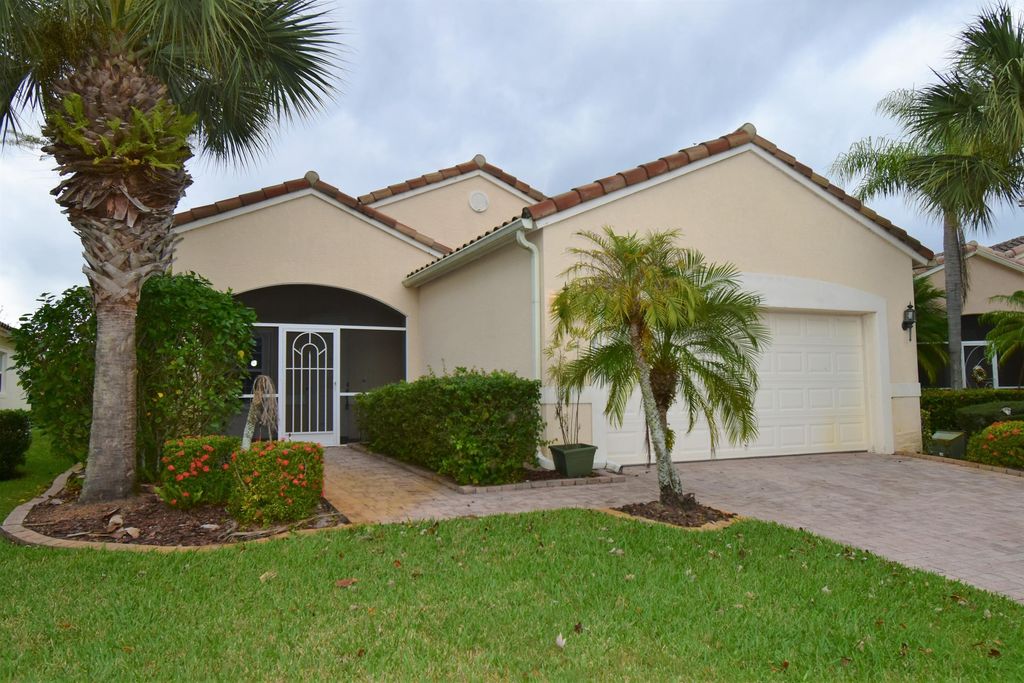 Photo of 353 NW Treeline Trace, Port Saint Lucie, FL 34986 (MLS # R10769946)