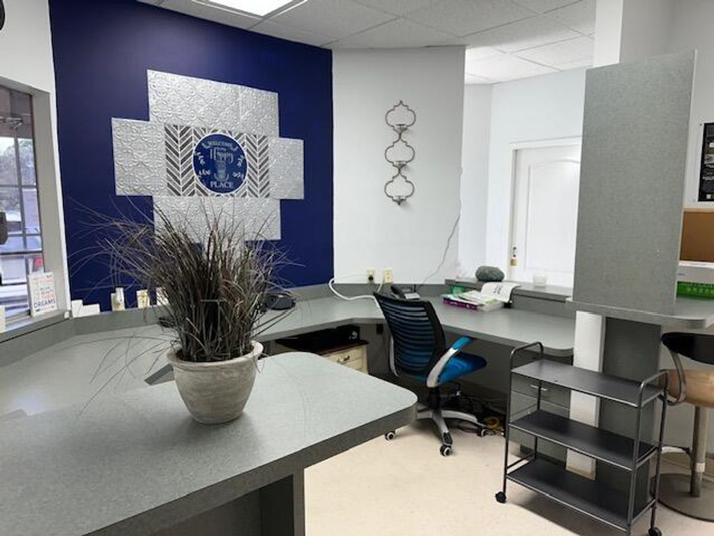 Photo of Port Saint Lucie, FL (MLS # R11040537)