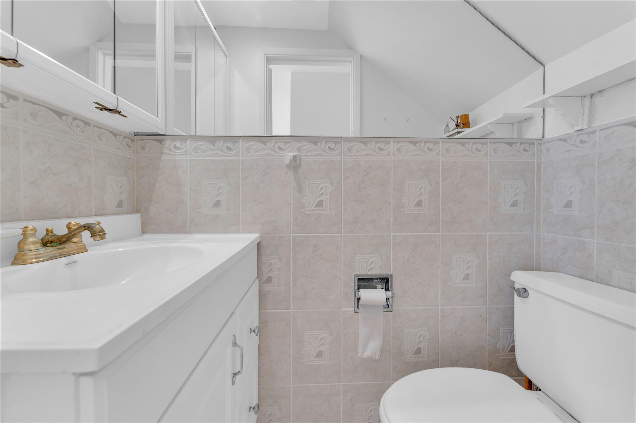 POINTE SOUTH CONDO - Residential