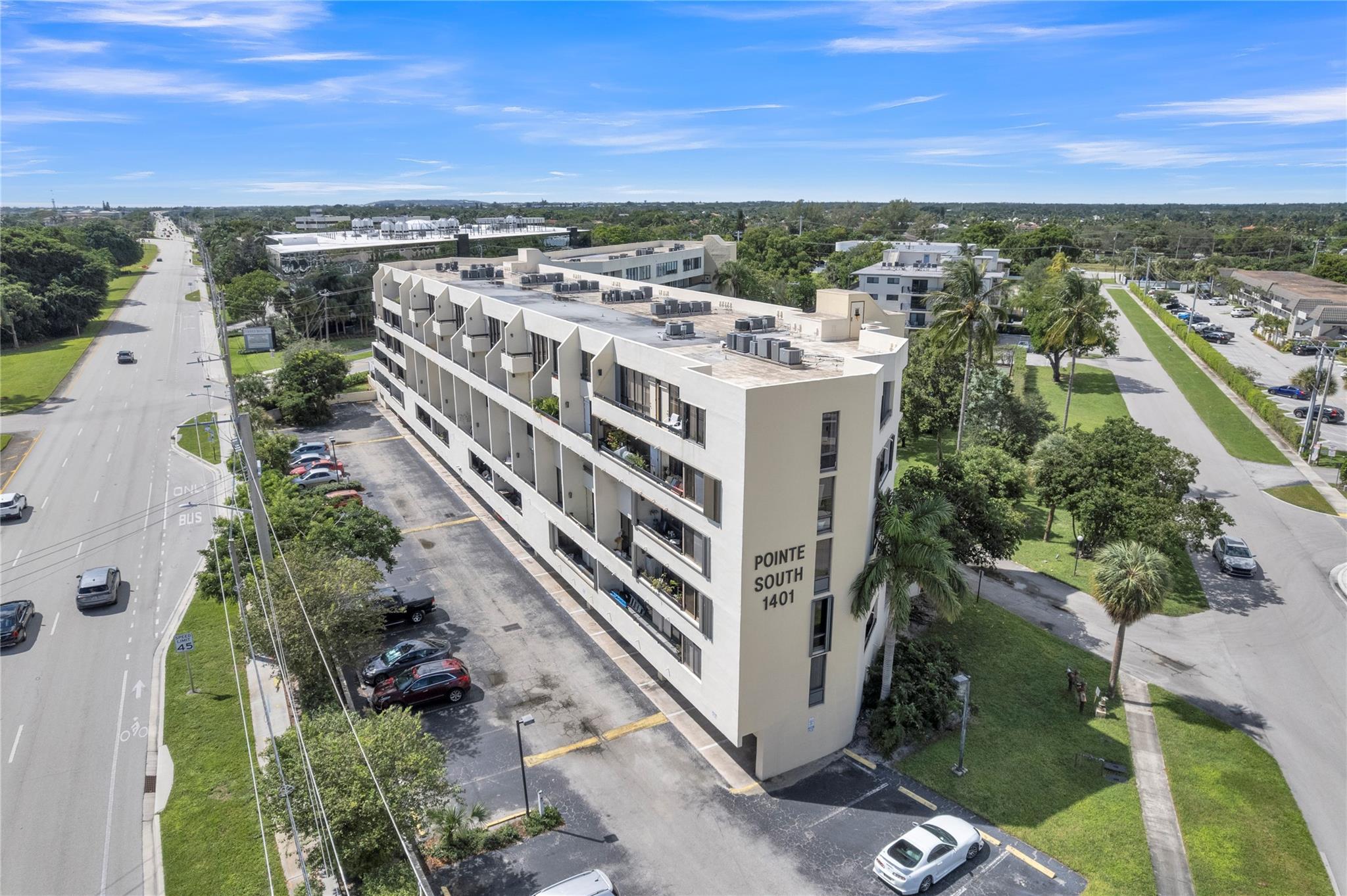 POINTE SOUTH CONDO - Residential