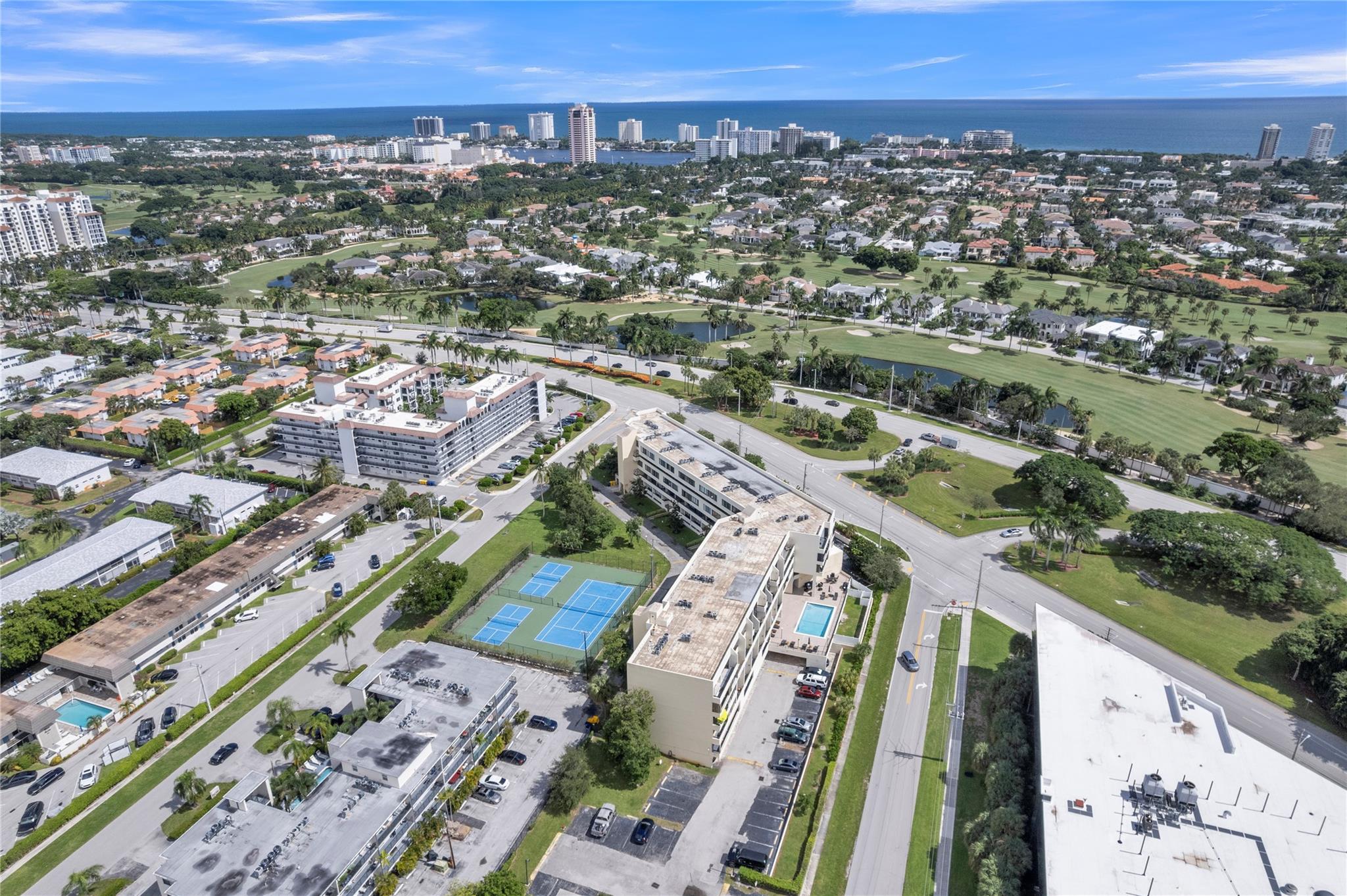 POINTE SOUTH CONDO - Residential