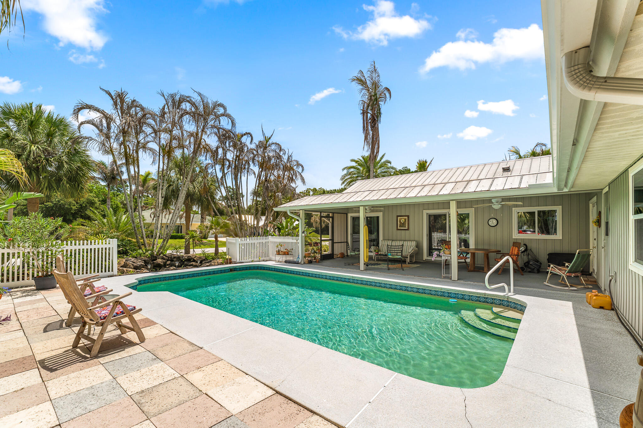 WOODMERE MEADOWS - Residential