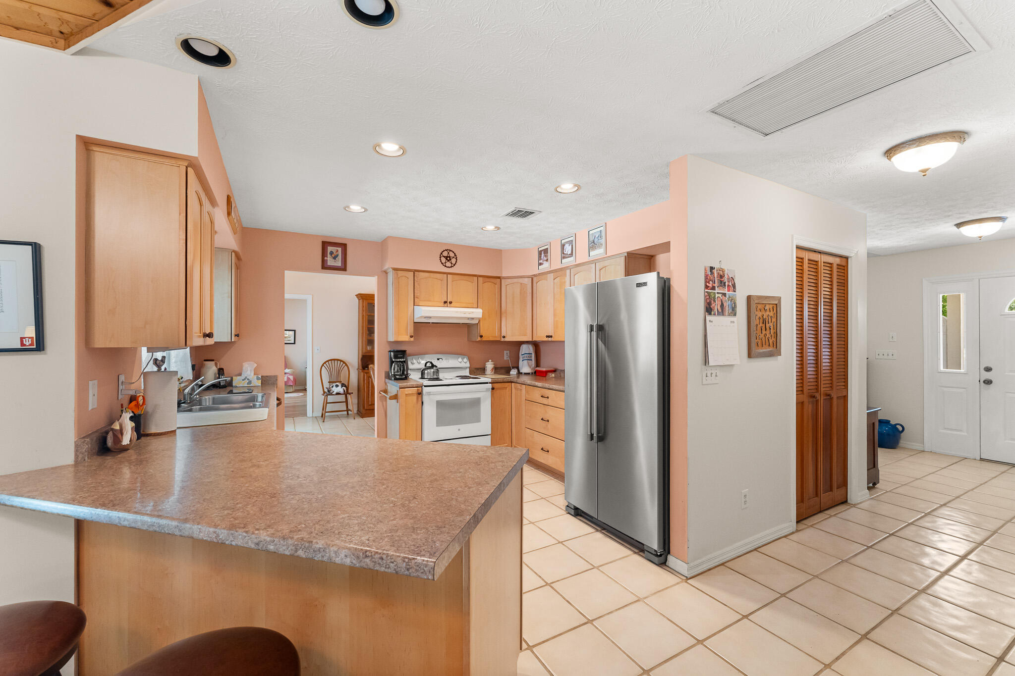 WOODMERE MEADOWS - Residential