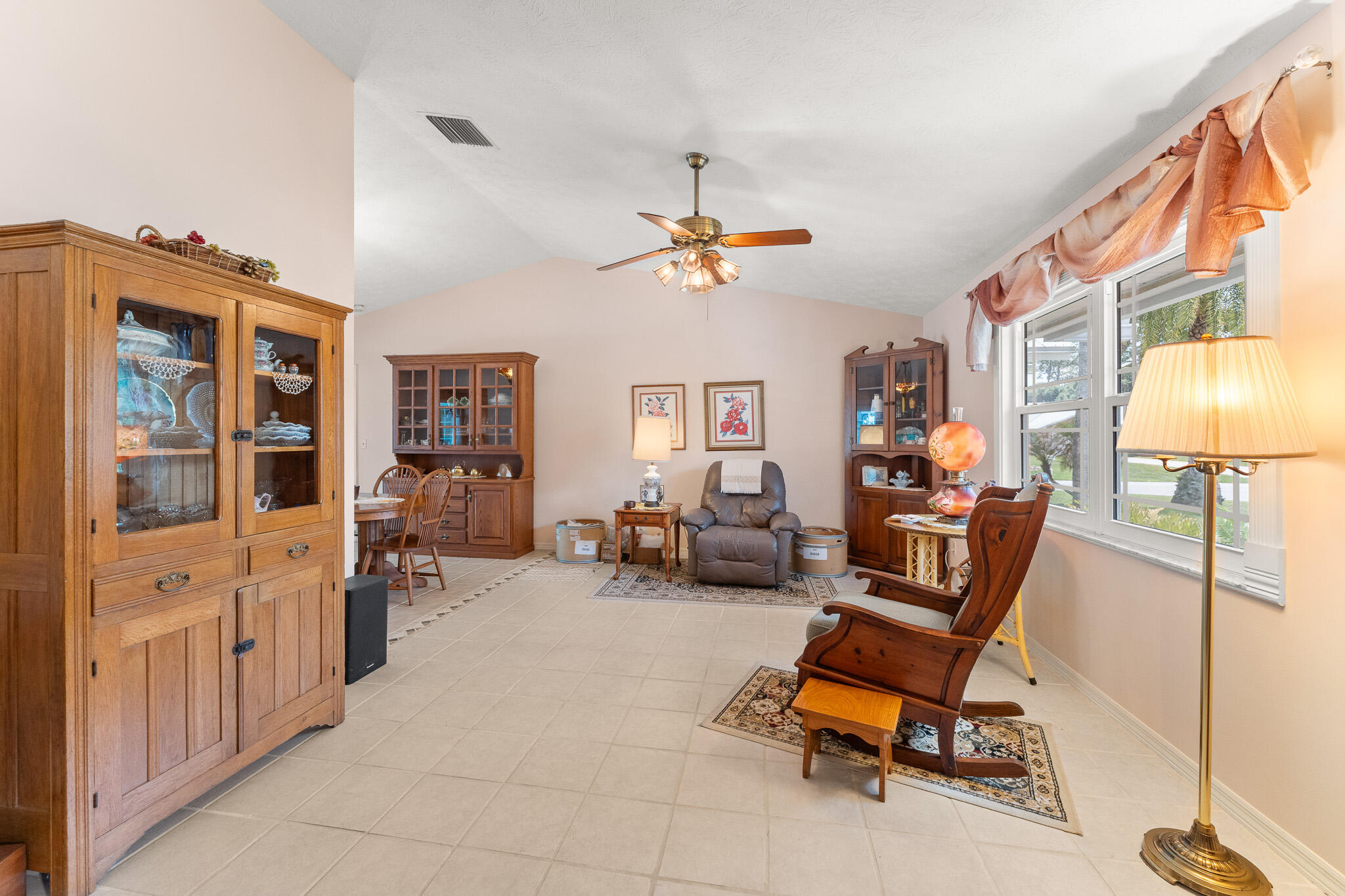 WOODMERE MEADOWS - Residential