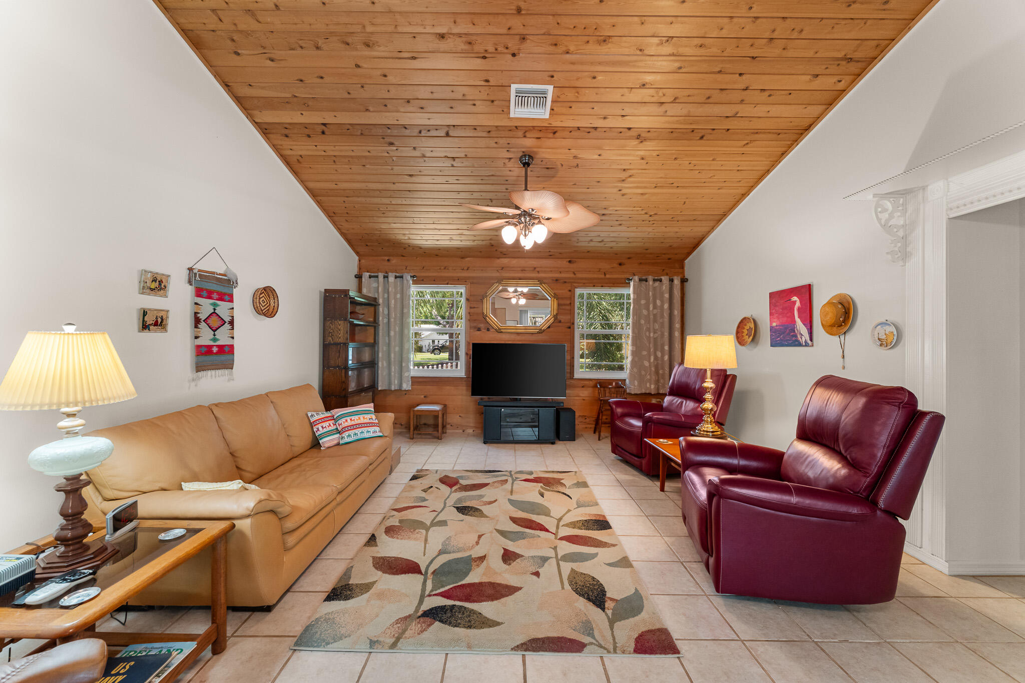 WOODMERE MEADOWS - Residential