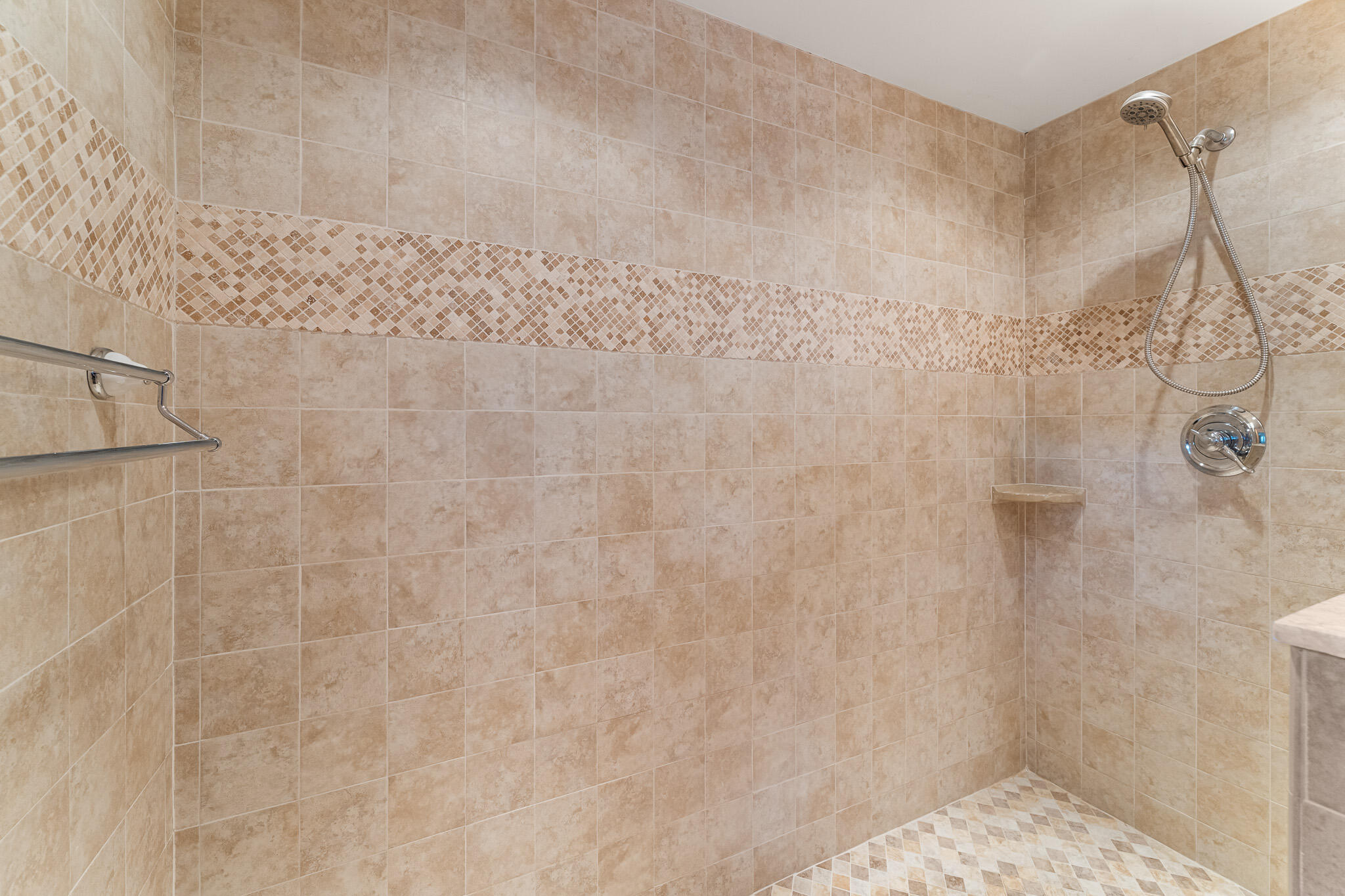 WOODMERE MEADOWS - Residential