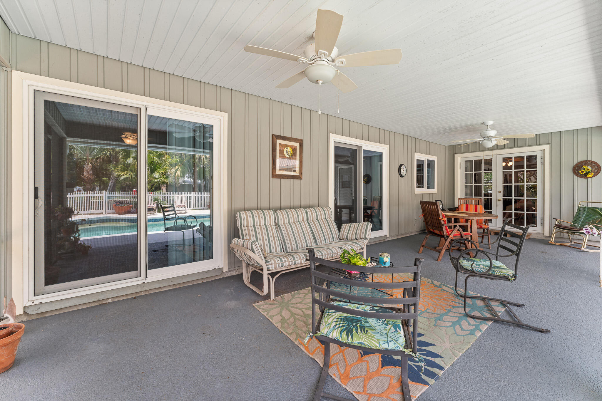WOODMERE MEADOWS - Residential