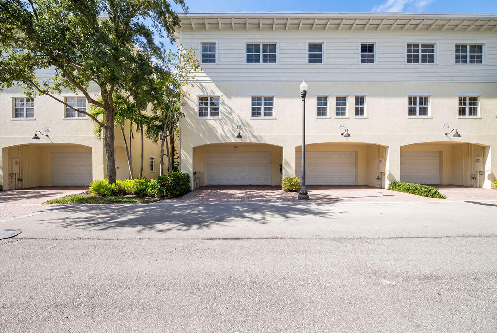 CYPRESS GROVE - Residential