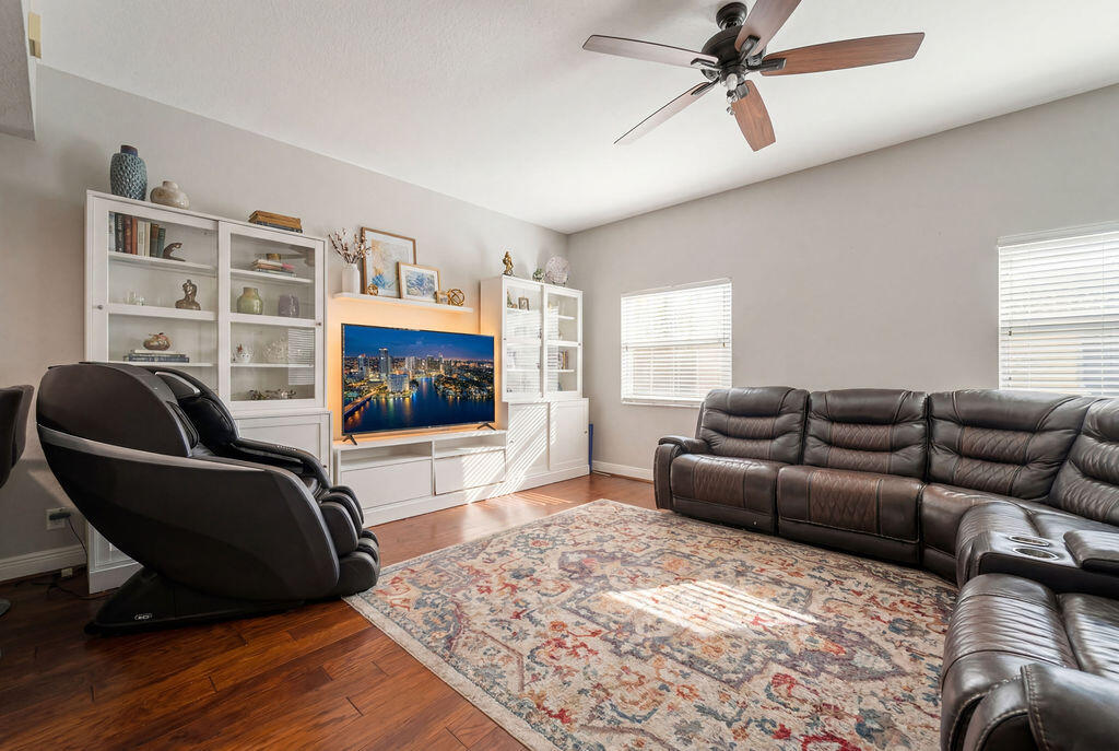 CYPRESS GROVE - Residential