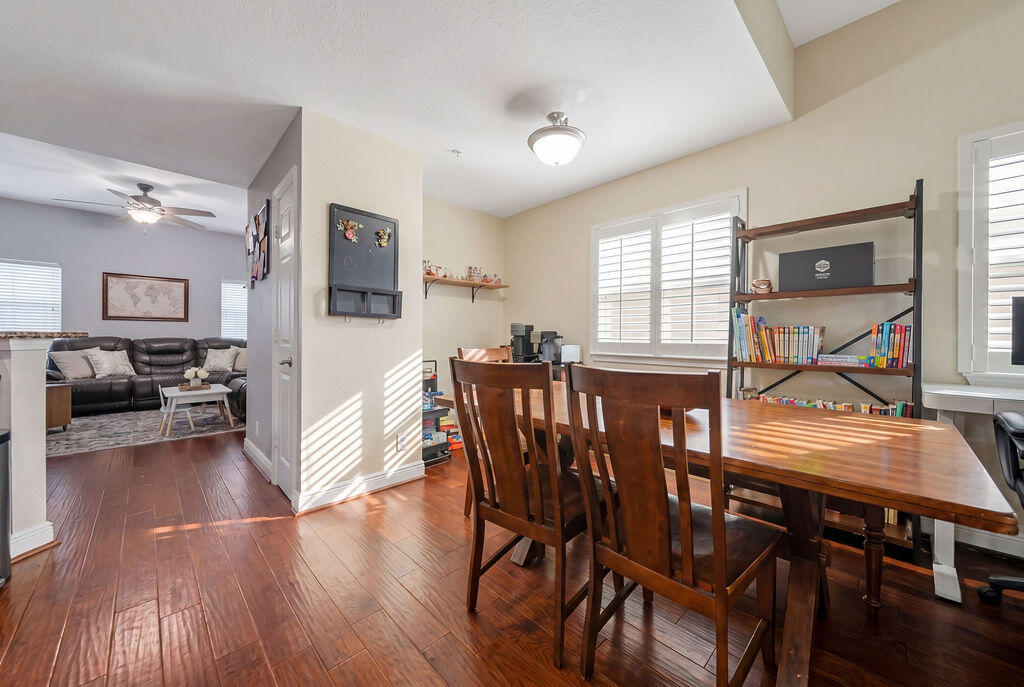 CYPRESS GROVE - Residential
