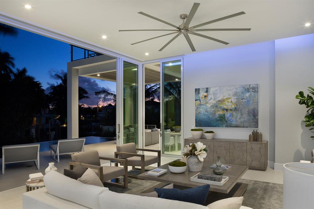 SEAGATE EXT IN - Residential