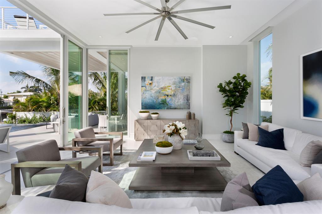 SEAGATE EXT IN - Residential