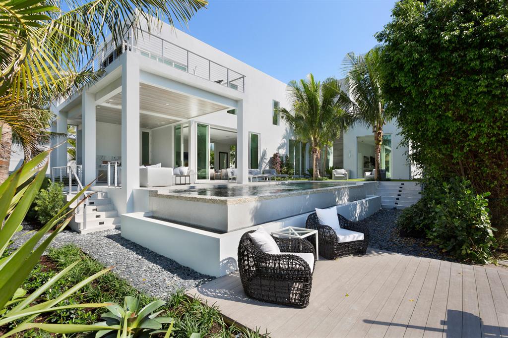 SEAGATE EXT IN - Residential