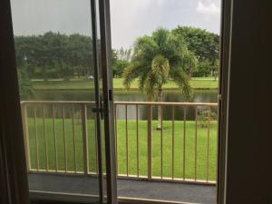 HUNTINGTON LAKES SEC TWO CONDOS - Residential