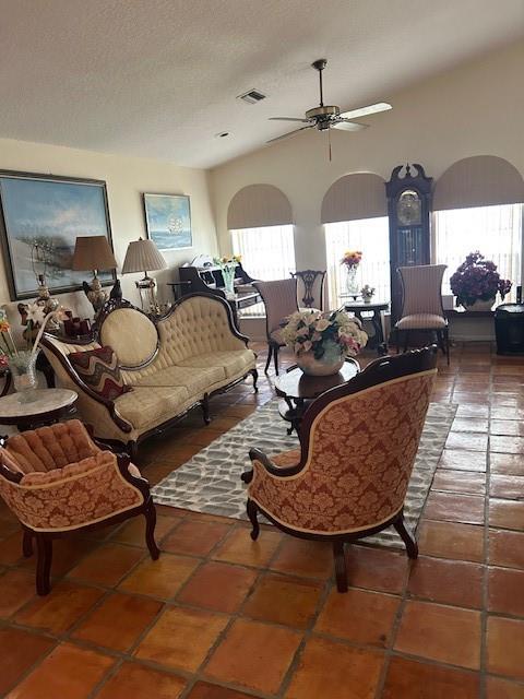 WOODMONT - Residential