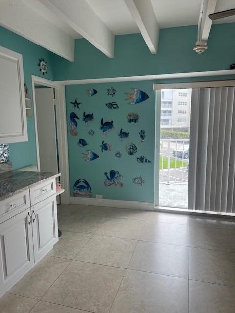 SOUTH PALM RESIDENCE INC - Residential Lease