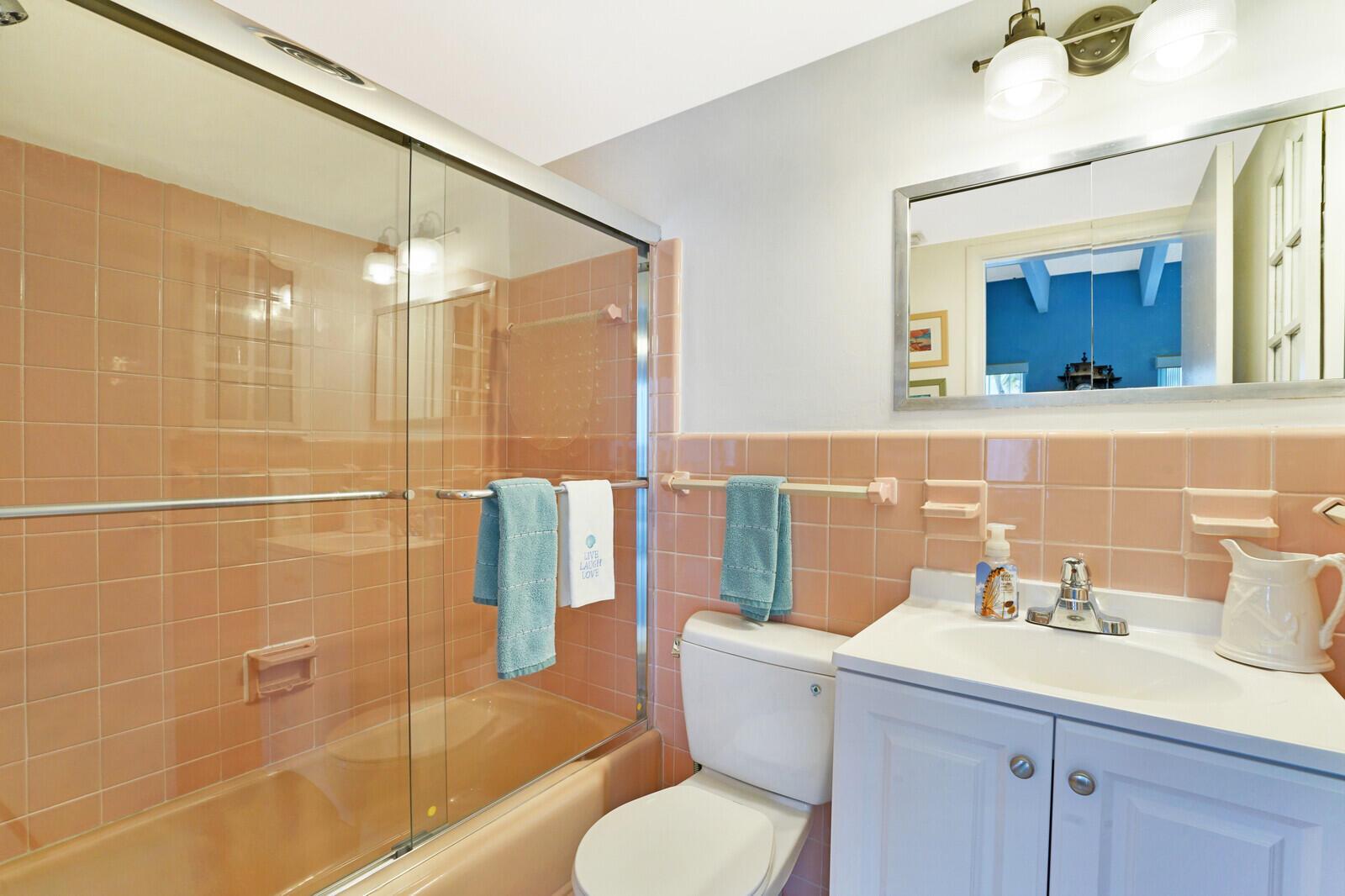 SOUTH PALM RESIDENCE INC - Residential Lease