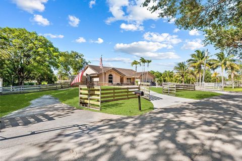 A home in Cooper City