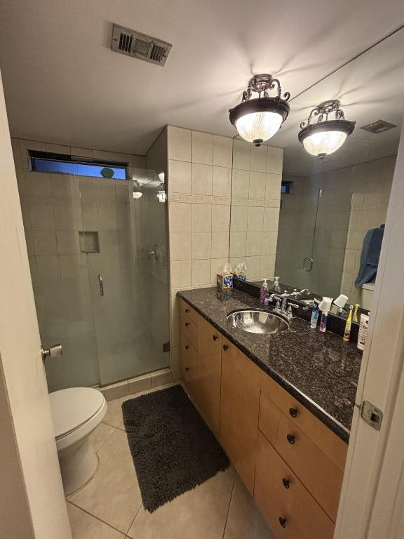 TALLOWWOOD ISLE - Residential