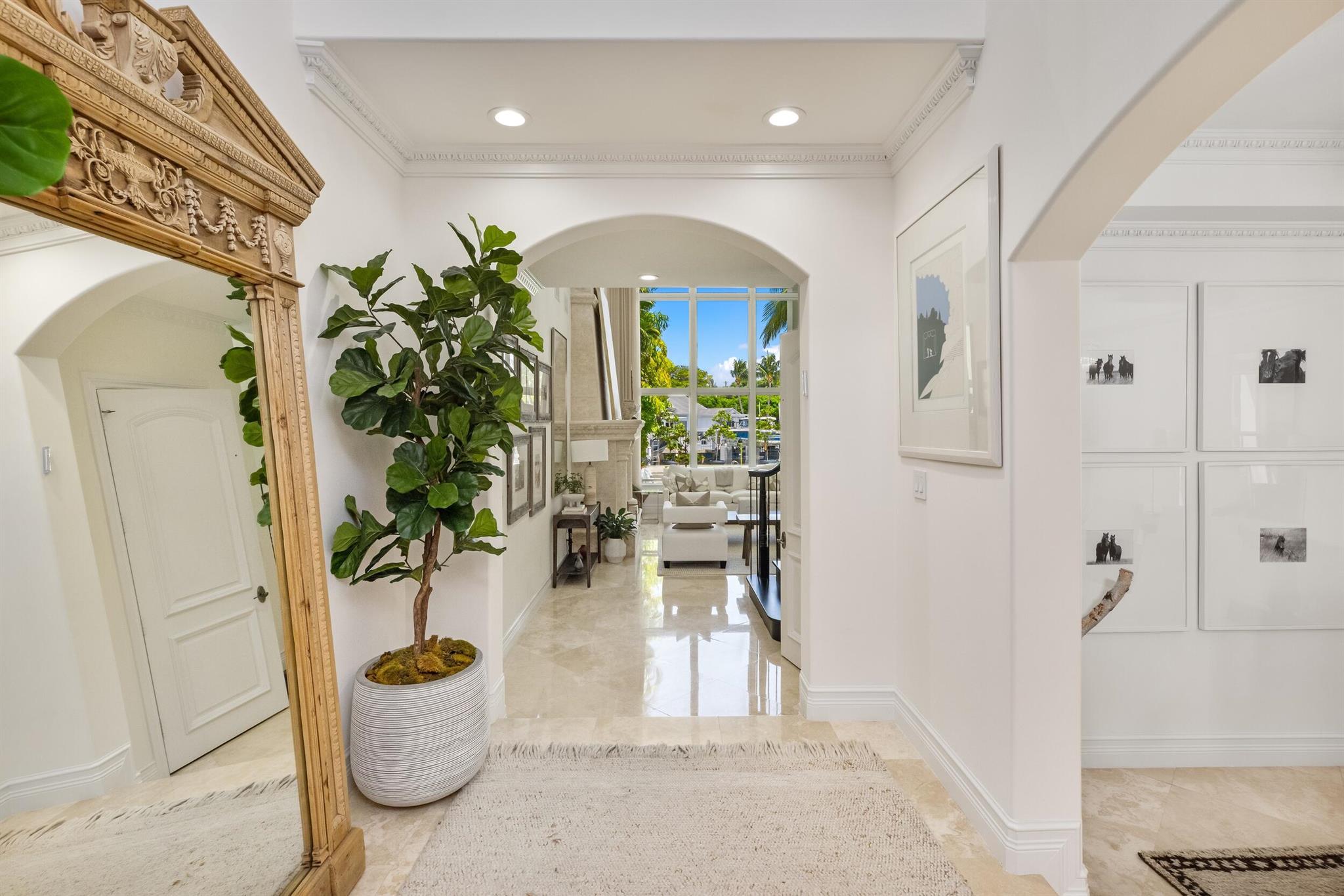 LAKE ROGERS ISLE - Residential