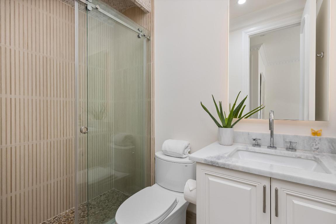 LAKE ROGERS ISLE - Residential