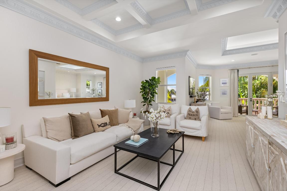 LAKE ROGERS ISLE - Residential