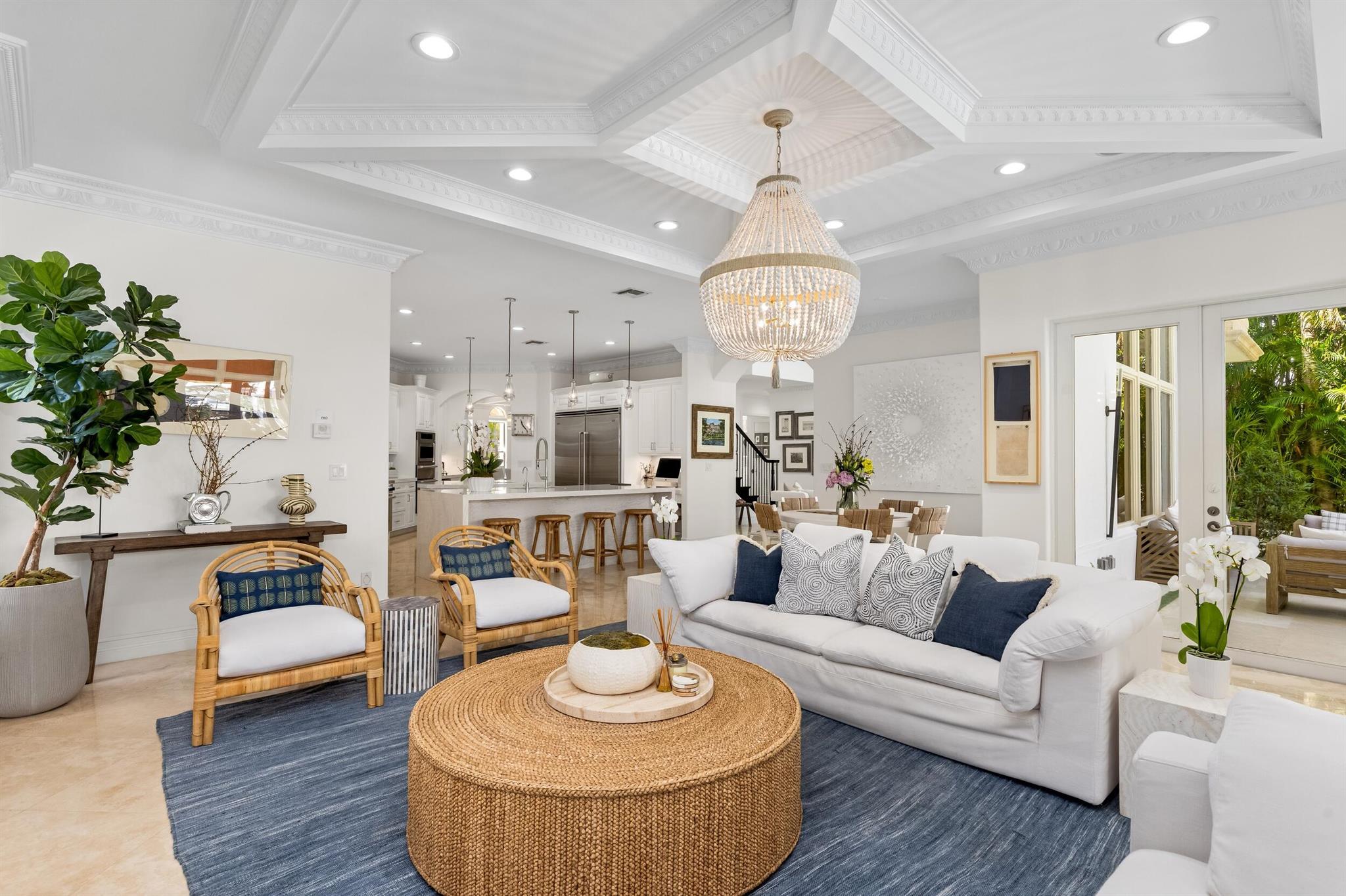 LAKE ROGERS ISLE - Residential