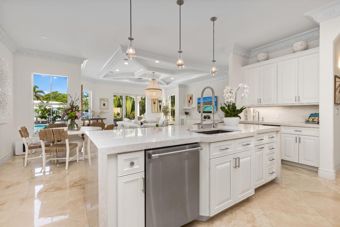 LAKE ROGERS ISLE - Residential