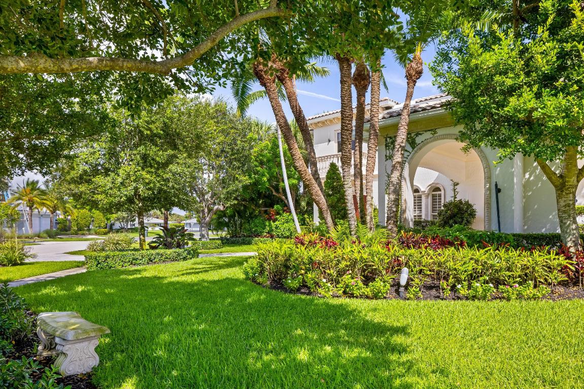 LAKE ROGERS ISLE - Residential